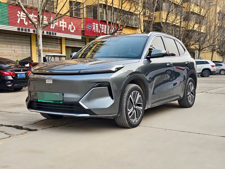 Фото 1 - Geely Galaxy Starship 7