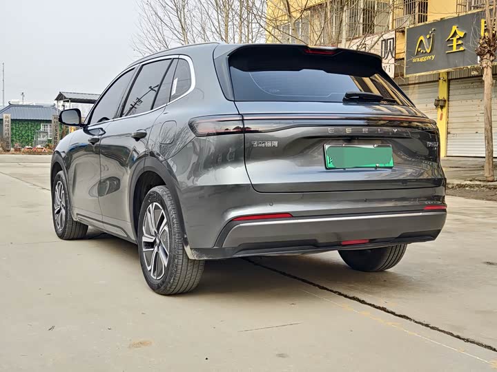 Фото 6 - Geely Galaxy Starship 7