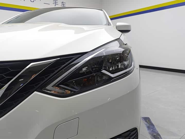 Фото 5 - Nissan Sylphy