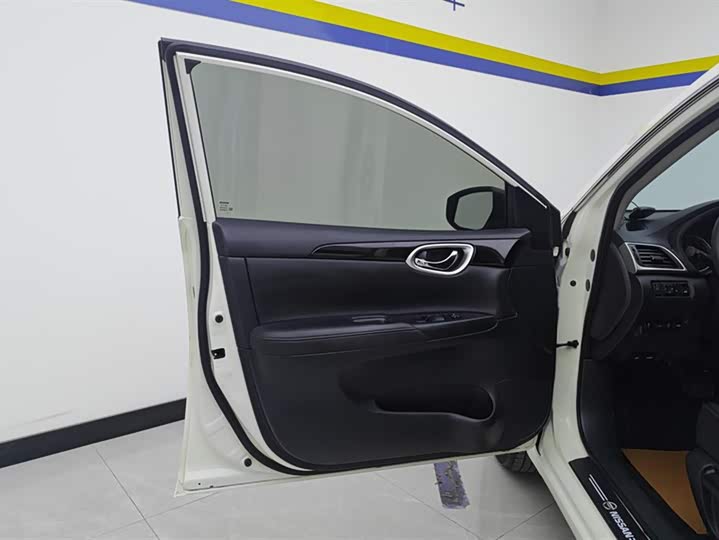 Фото 7 - Nissan Sylphy