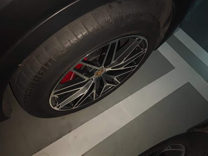 Фото 6 - Porsche Cayenne