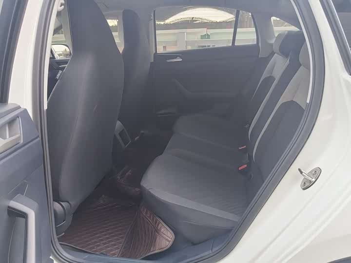 Фото 9 - Volkswagen Lavida