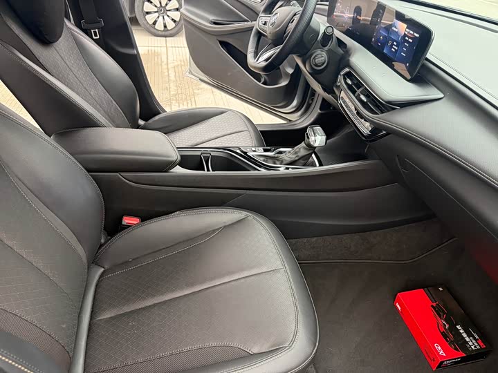 Фото 7 - Buick Verano