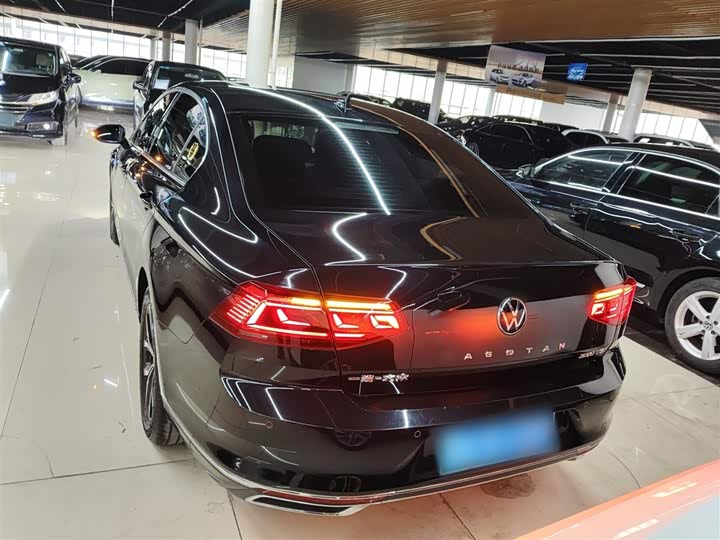 Фото 6 - Volkswagen Magotan