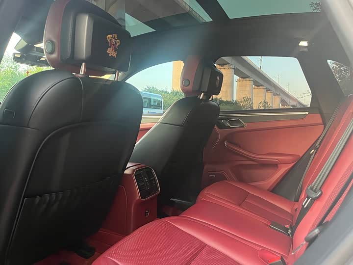 Фото 6 - Porsche Macan