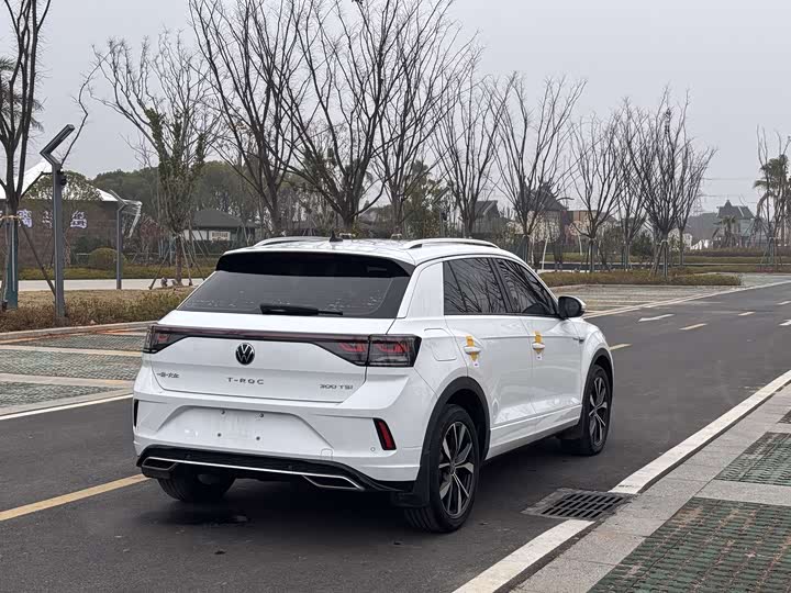 Фото 6 - Volkswagen T-Roc