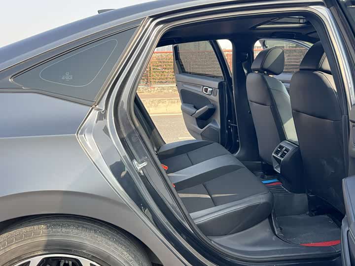 Фото 6 - Honda Civic