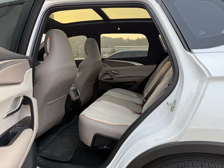 Фото 9 - BYD Song Pro Hybrid