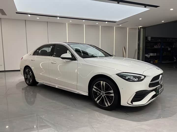 Фото 3 - Mercedes-Benz C-Class Hybrid