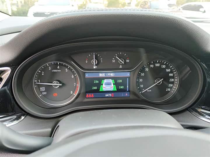 Фото 4 - Buick Regal