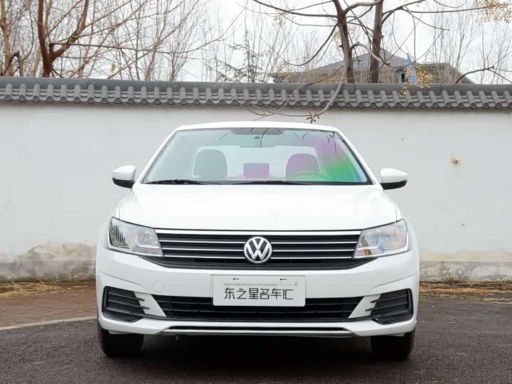 Фото 2 - Volkswagen Lavida