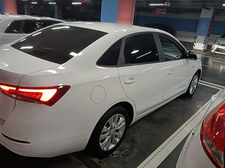 Фото 7 - Buick Excelle GT