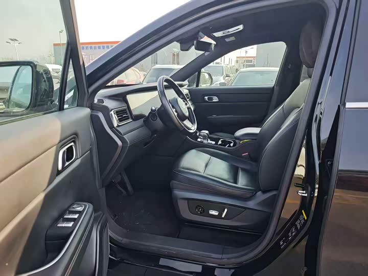 Фото 3 - LiXiang One