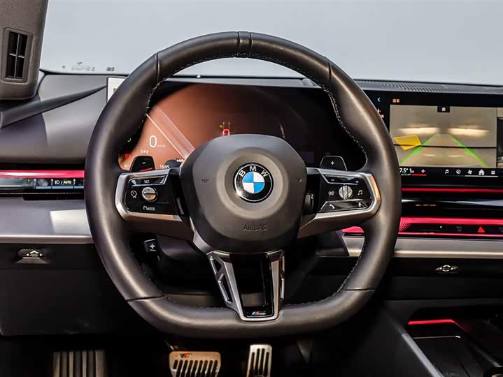 Фото 6 - BMW 5 Series