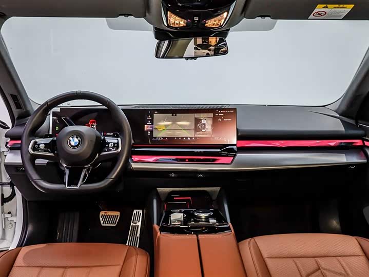 Фото 7 - BMW 5 Series