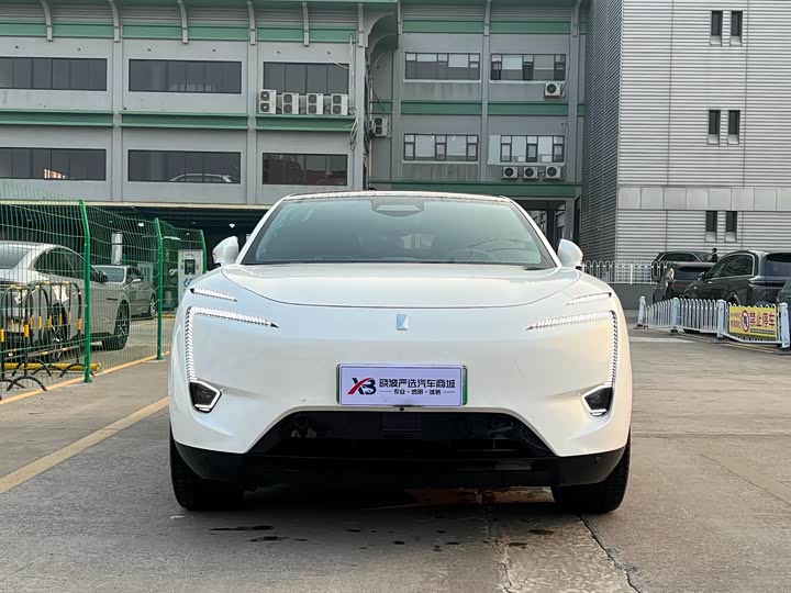 Фото 2 - Avatr 11