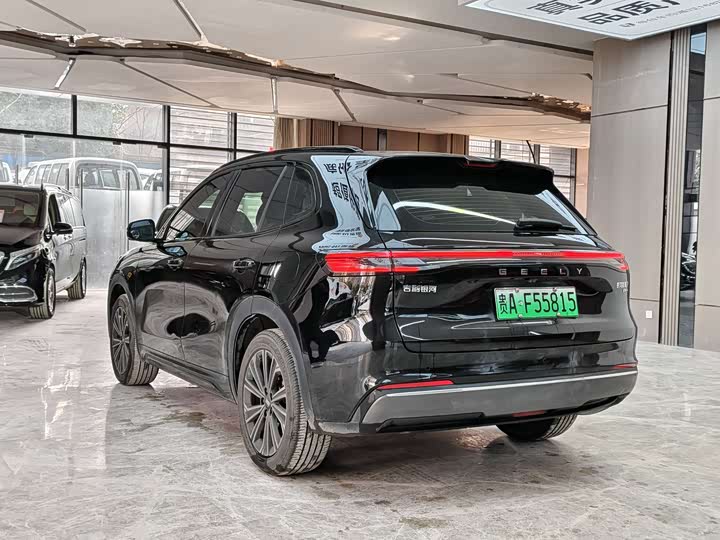 Фото 4 - Geely Galaxy Starship 7