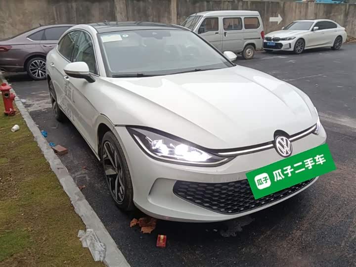 Фото 4 - Volkswagen Lamando L