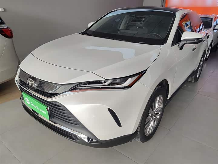 Фото 2 - Toyota Harrier