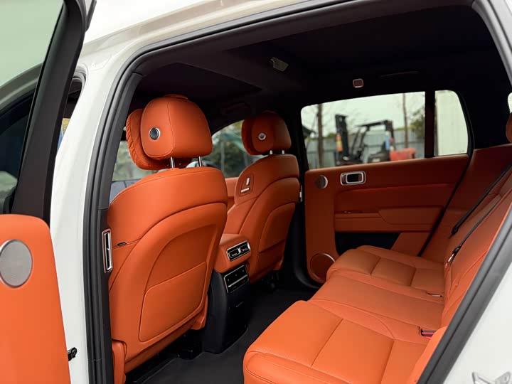 Фото 6 - LiXiang L7