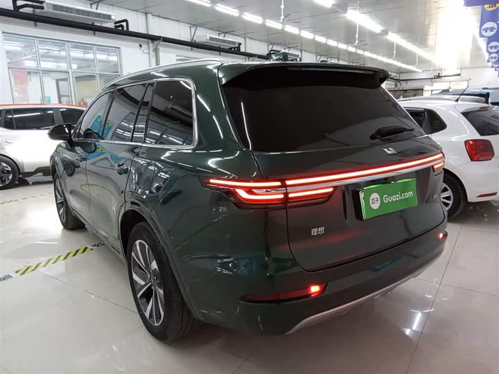 Фото 5 - LiXiang One