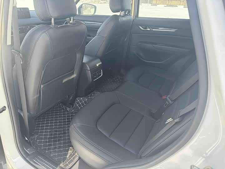 Фото 8 - Mazda CX-5