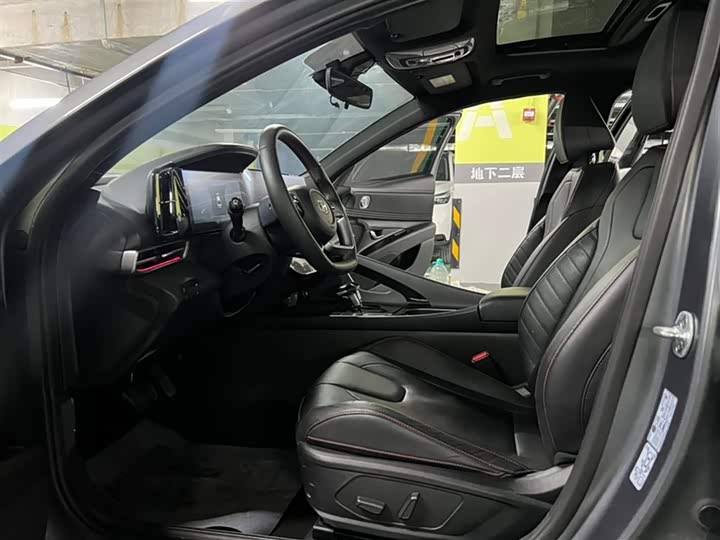 Фото 7 - Hyundai Elantra N line