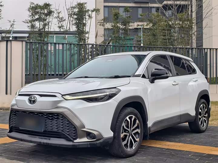 Фото 1 - Toyota Frontlander