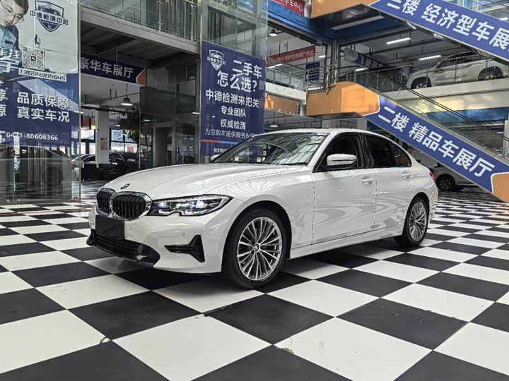 Фото 1 - BMW 3 Series