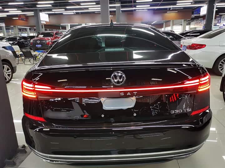 Фото 6 - Volkswagen Passat