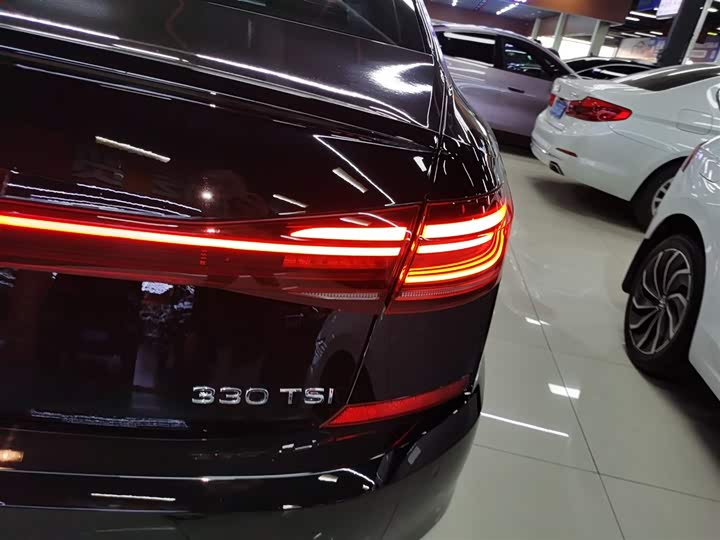 Фото 8 - Volkswagen Passat