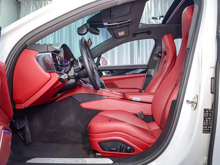 Фото 6 - Porsche Panamera