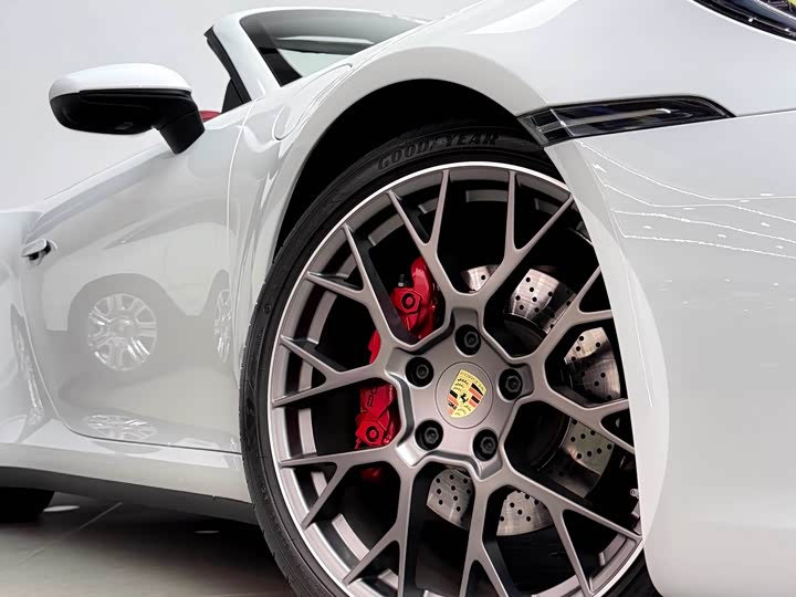 Фото 3 - Porsche 911