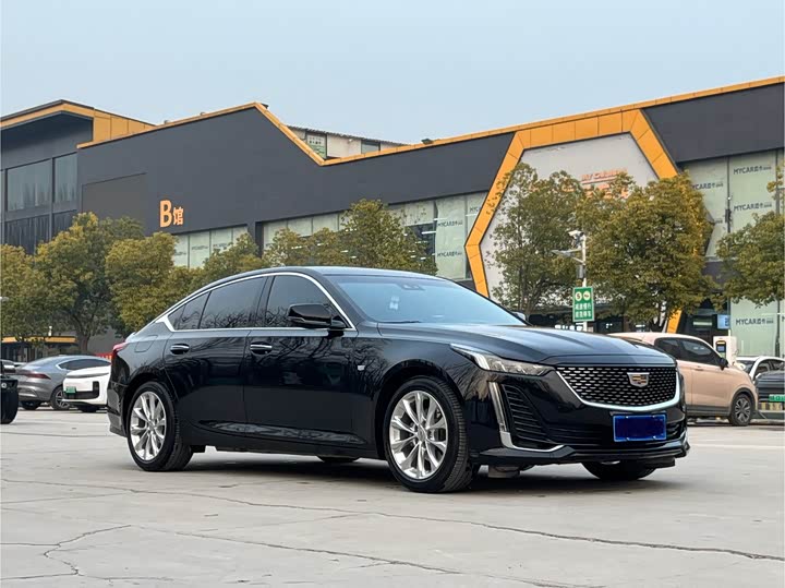 Фото 3 - Cadillac CT5