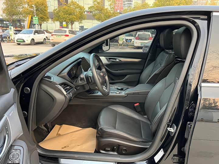 Фото 5 - Cadillac CT5