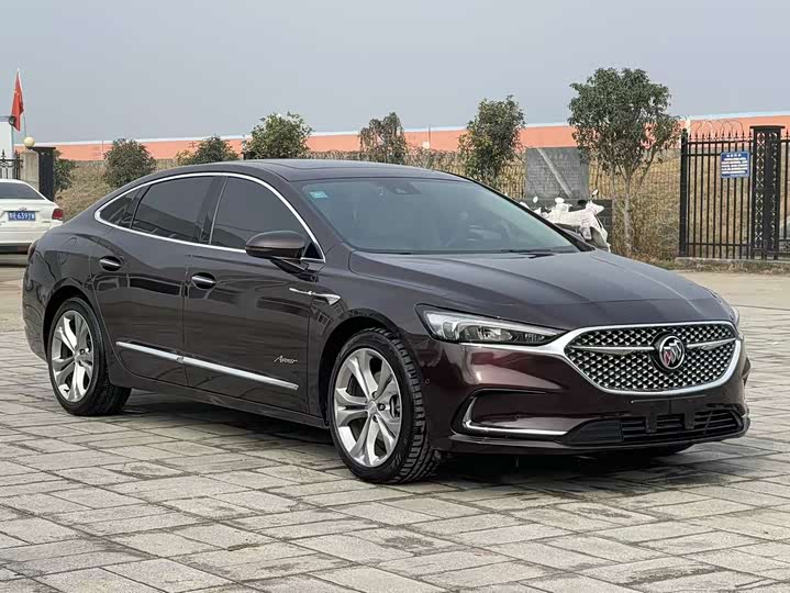 Фото 3 - Buick LaCrosse