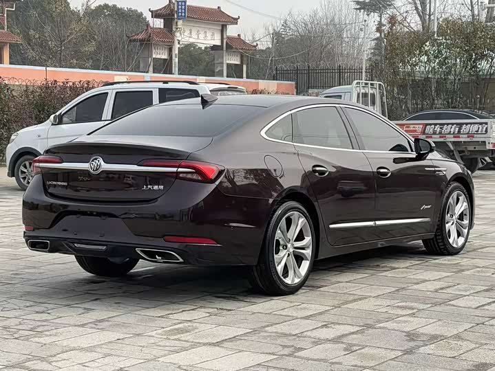 Фото 4 - Buick LaCrosse