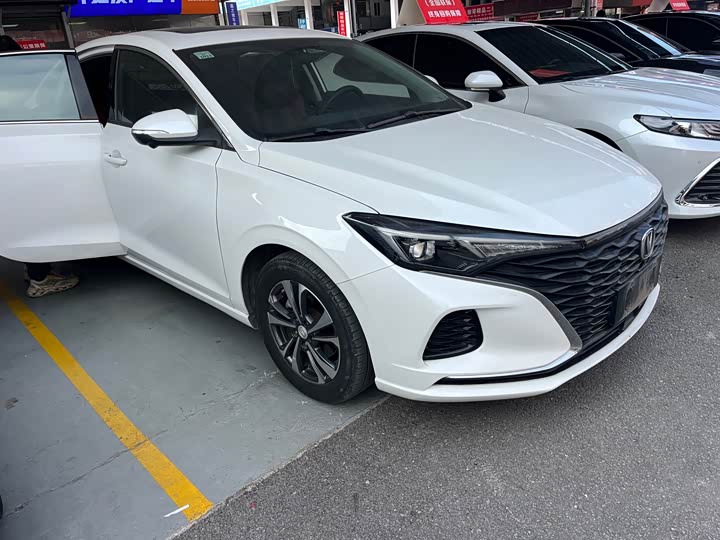 Фото 3 - Changan Eado Plus