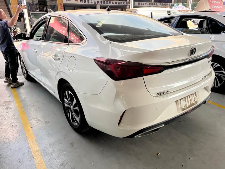 Фото 4 - Changan Eado Plus