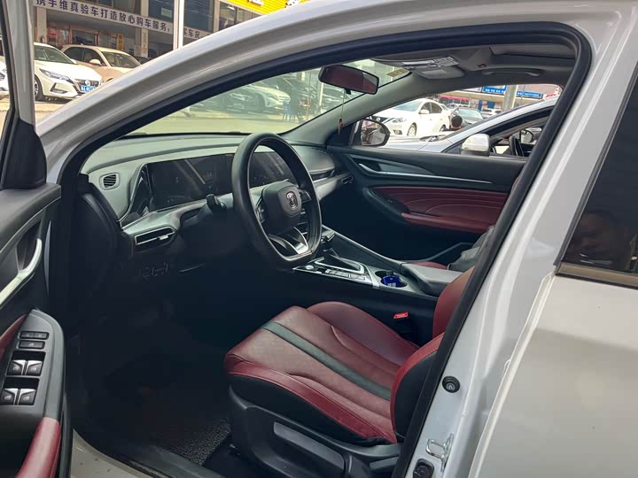 Фото 7 - Changan Eado Plus