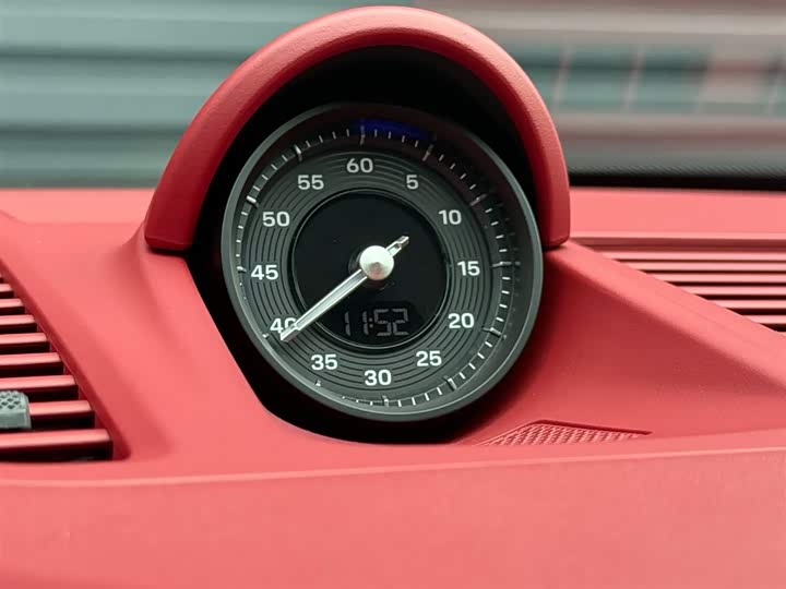 Фото 8 - Porsche 911