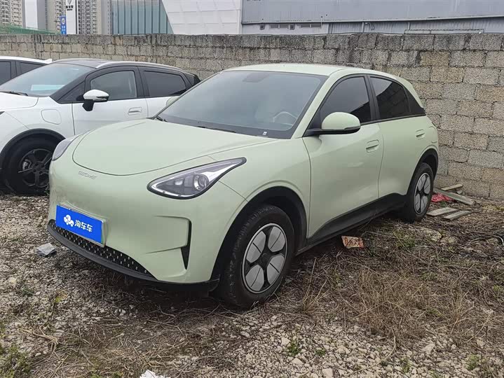 Фото 1 - Geely Galaxy Geome