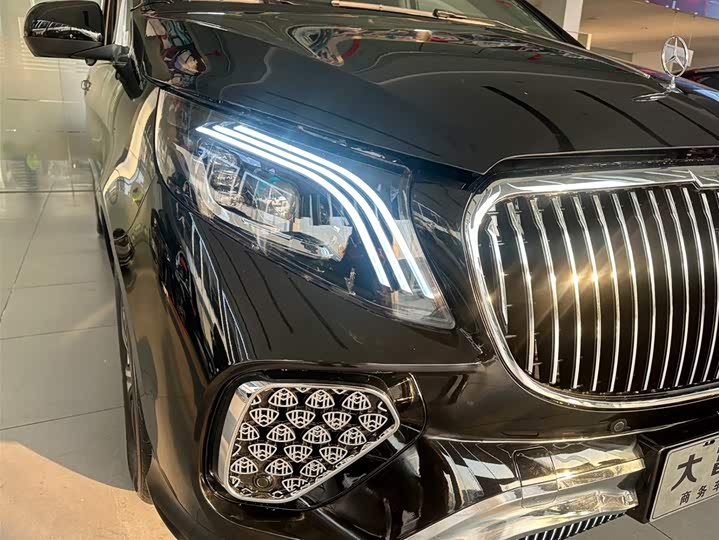 Фото 4 - Mercedes-Benz Vito