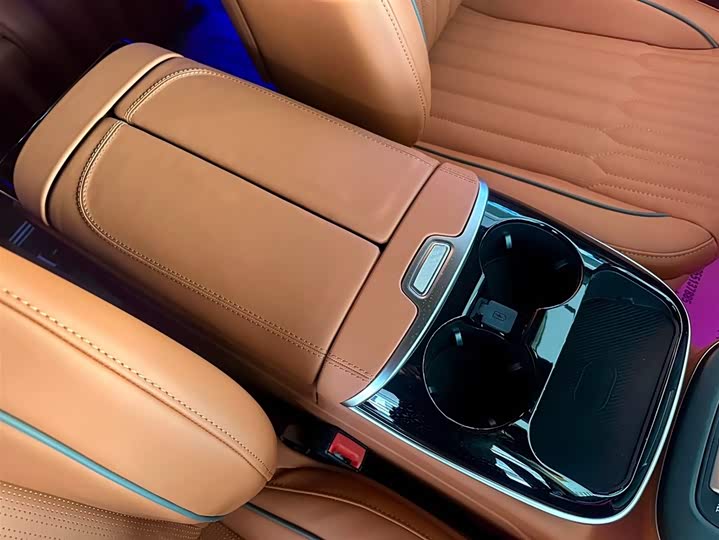 Фото 9 - Mercedes-Benz Vito