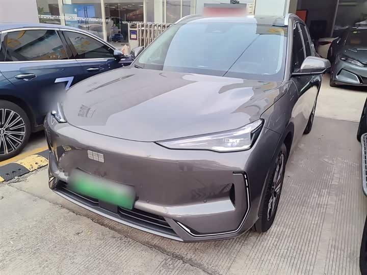 Фото 2 - Geely Galaxy E5