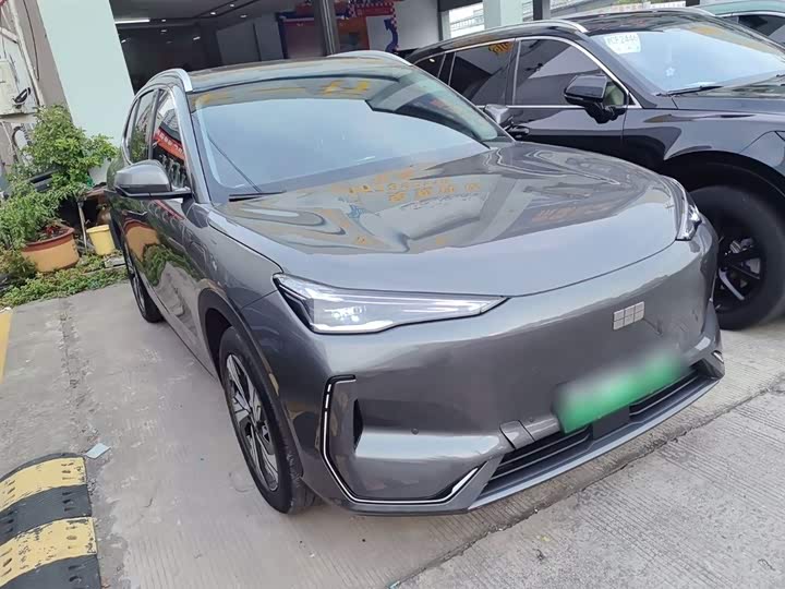 Фото 4 - Geely Galaxy E5