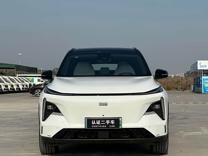 Фото 2 - Geely Galaxy L7