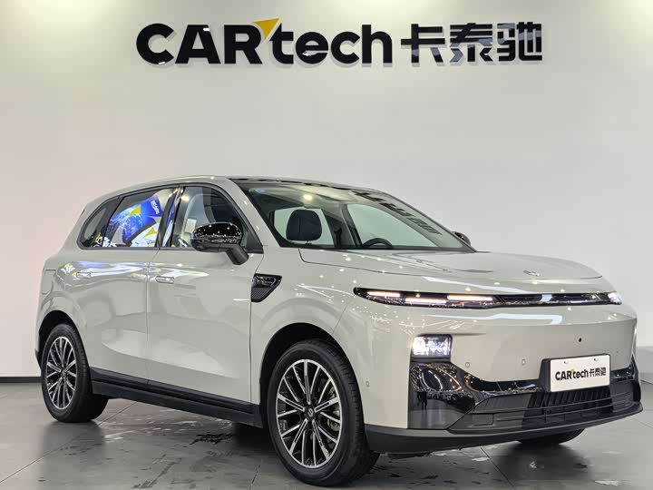 Фото 7 - Leapmotor B10