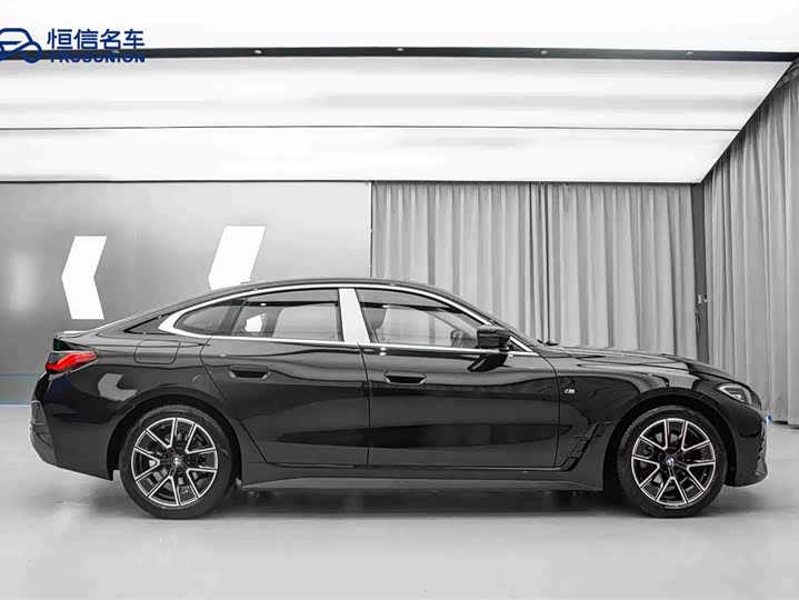 Фото 4 - BMW 4 Series