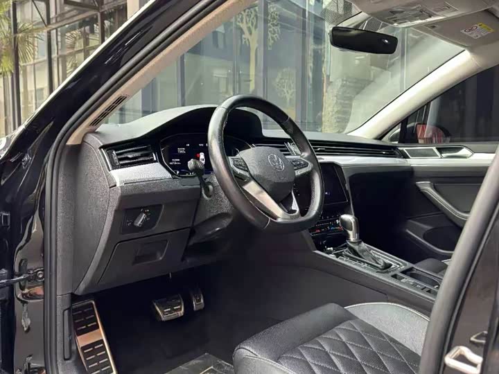 Фото 5 - Volkswagen Magotan GTE Hybrid